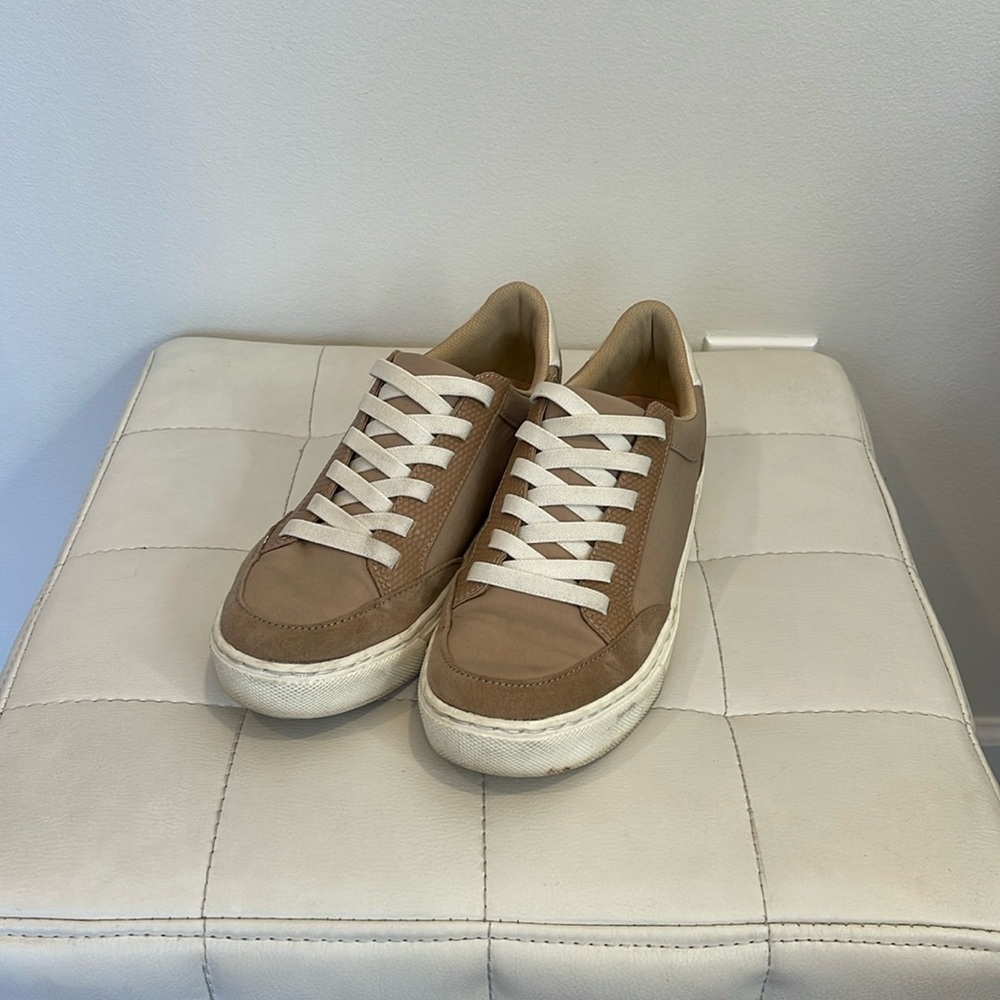 Dr. Scholl’s Caramel Color slip on sneakers